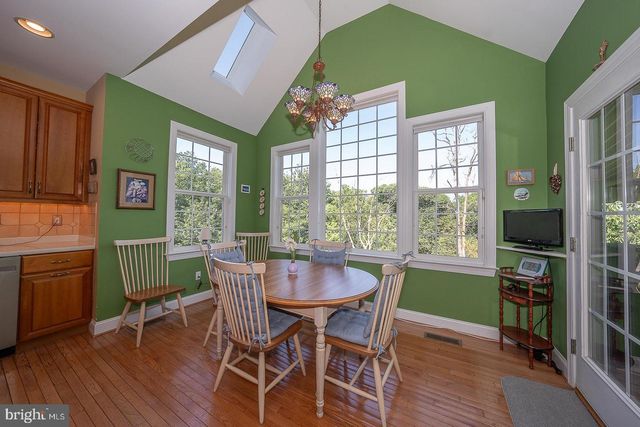 12 SHADY BROOK LN, Malvern, PA 19355