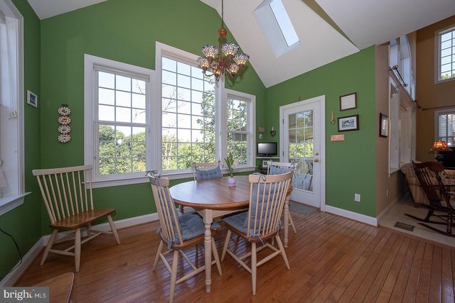 12 SHADY BROOK LN, Malvern, PA 19355