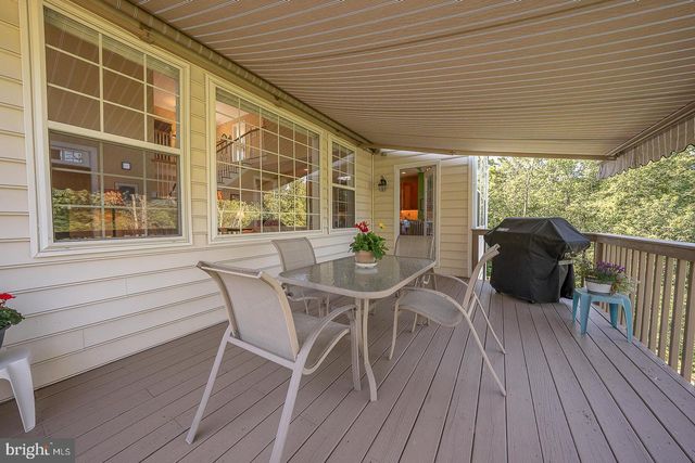 12 SHADY BROOK LN, Malvern, PA 19355