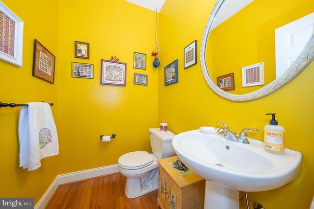 12 SHADY BROOK LN, Malvern, PA 19355