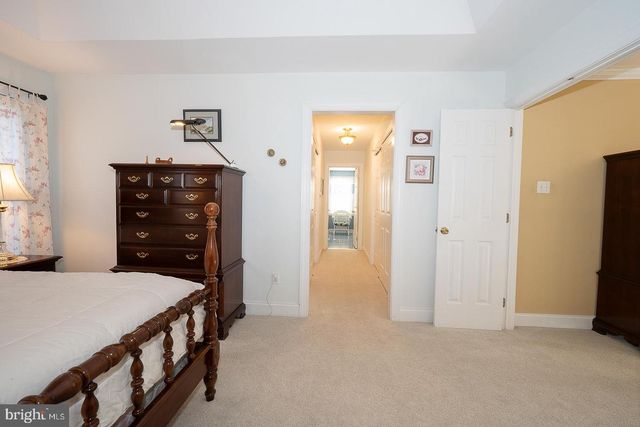 12 SHADY BROOK LN, Malvern, PA 19355