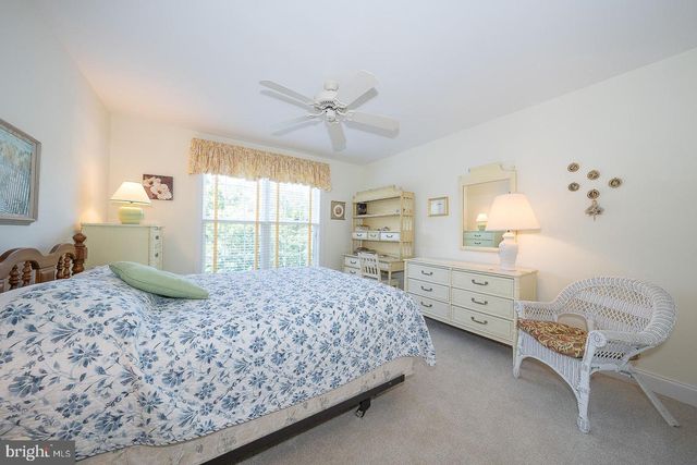12 SHADY BROOK LN, Malvern, PA 19355