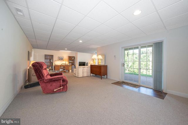 12 SHADY BROOK LN, Malvern, PA 19355