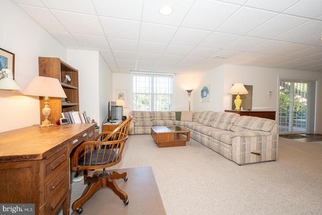 12 SHADY BROOK LN, Malvern, PA 19355