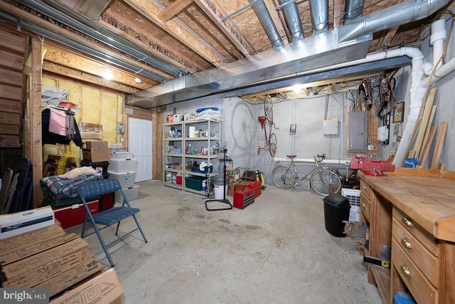 12 SHADY BROOK LN, Malvern, PA 19355