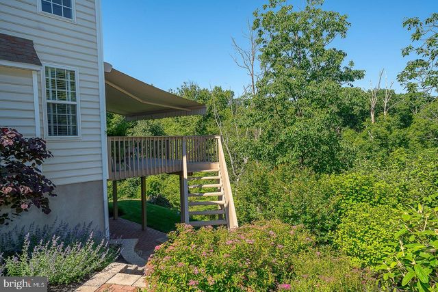12 SHADY BROOK LN, Malvern, PA 19355