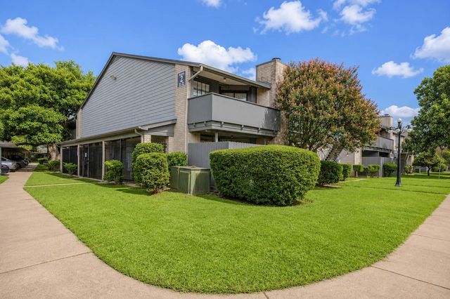 9700 Leawood Boulevard 201, Houston, TX 77099
