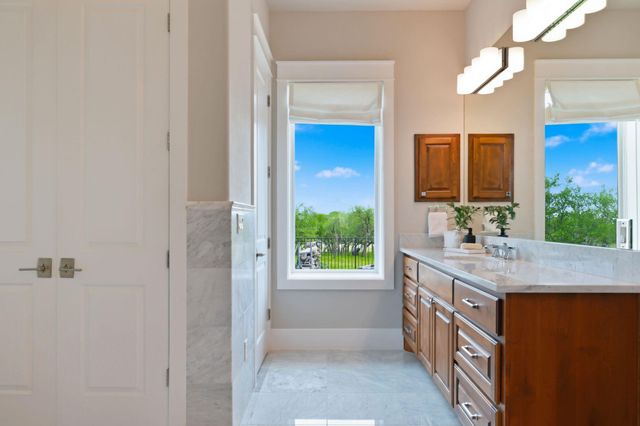 18601 Madrone Vista DR, Austin, TX 78738