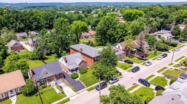 6431 Hammel Avenue, Golf Manor, OH 45237