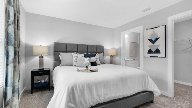 2929 Ironweed Cir, Cantonment, FL 32533