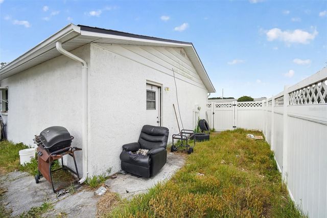 7322 LANDOVER DRIVE, Zephyrhills, FL 33540