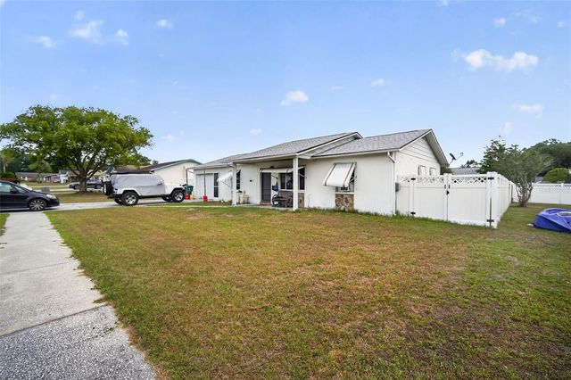 7322 LANDOVER DRIVE, Zephyrhills, FL 33540