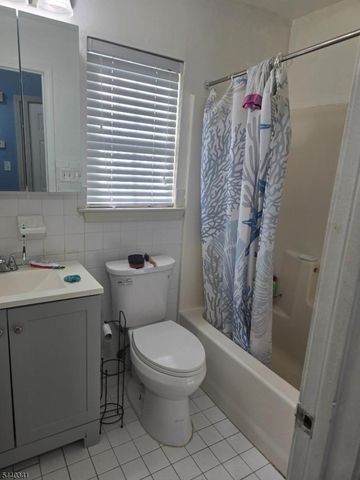 43 Brookdale Ave, Newark City, NJ 07106