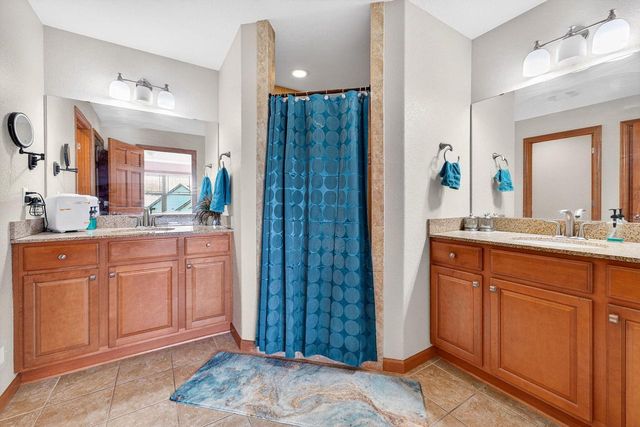 N72W24549 Swanson COURT, Sussex, WI 53089