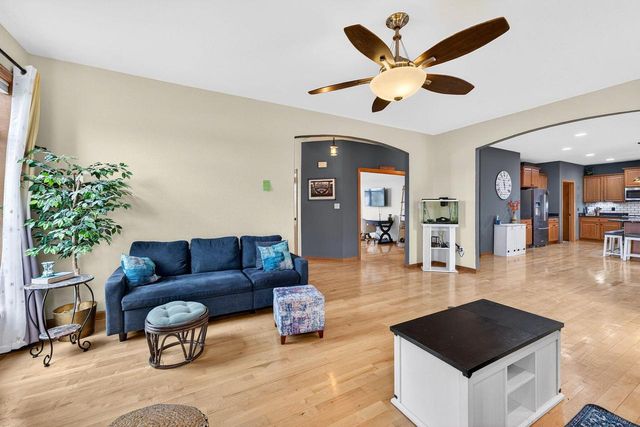 N72W24549 Swanson COURT, Sussex, WI 53089