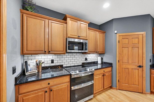 N72W24549 Swanson COURT, Sussex, WI 53089