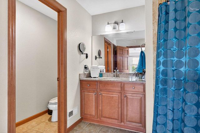 N72W24549 Swanson COURT, Sussex, WI 53089