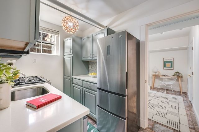 1 Dana Street 1, Cambridge, MA 02138