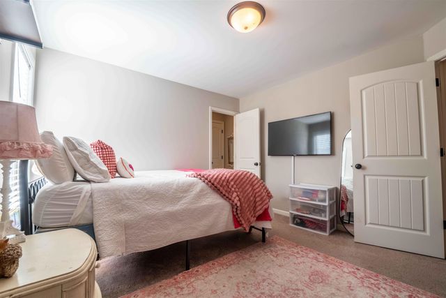 5565 HAYES CREST CIR W, Arlington, TN 38002