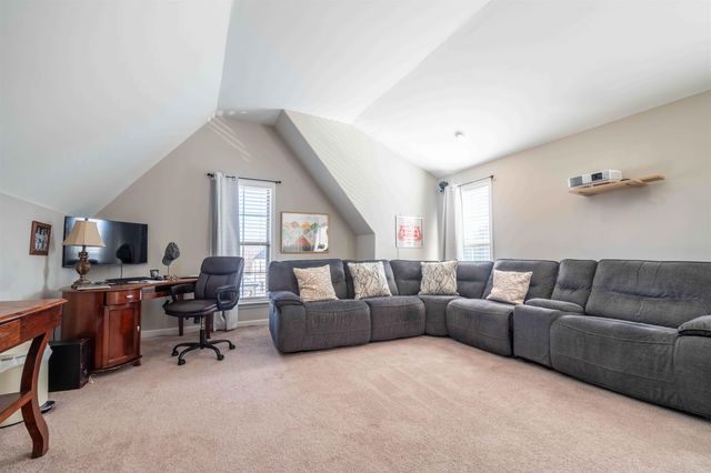 5565 HAYES CREST CIR W, Arlington, TN 38002