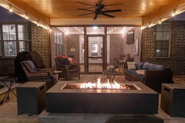 5565 HAYES CREST CIR W, Arlington, TN 38002