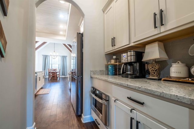 5565 HAYES CREST CIR W, Arlington, TN 38002