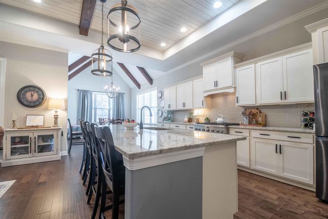 5565 HAYES CREST CIR W, Arlington, TN 38002