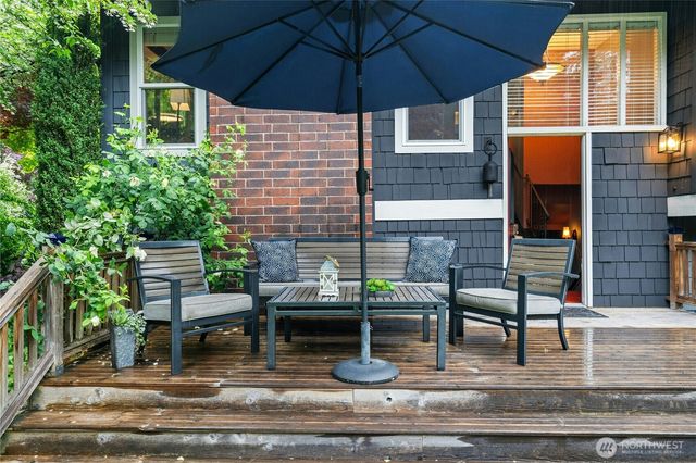 20108 12th Avenue NE, Shoreline, WA 98155
