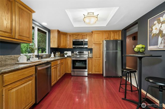 20108 12th Avenue NE, Shoreline, WA 98155