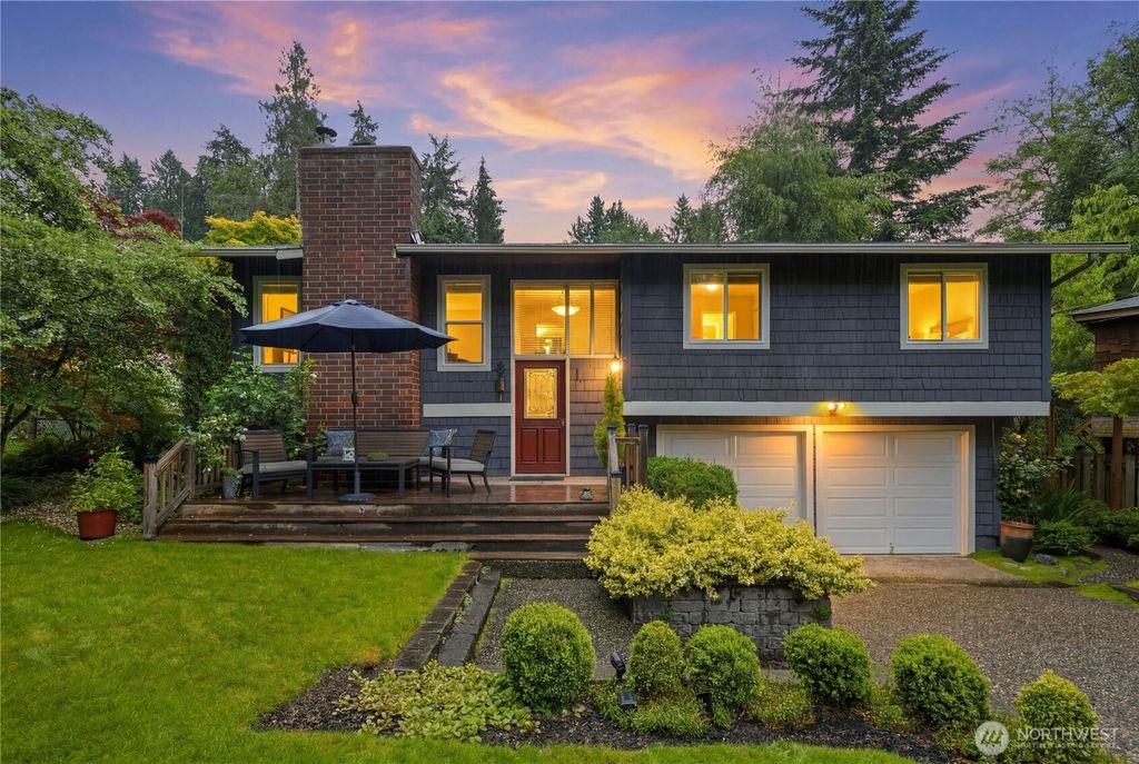 20108 12th Avenue NE, Shoreline, WA 98155