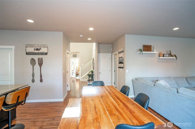 8129 152nd Street Ct E, Puyallup, WA 98375