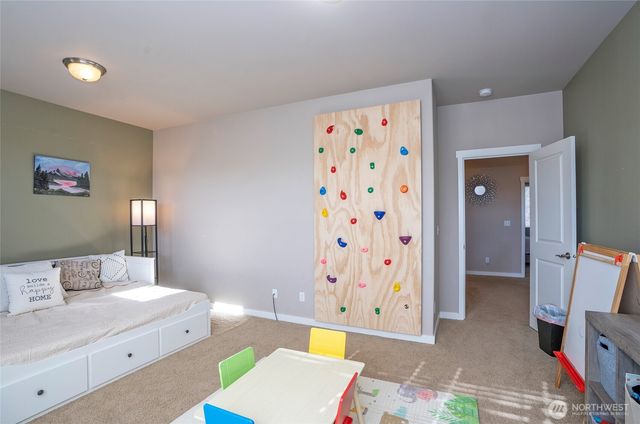 8129 152nd Street Ct E, Puyallup, WA 98375