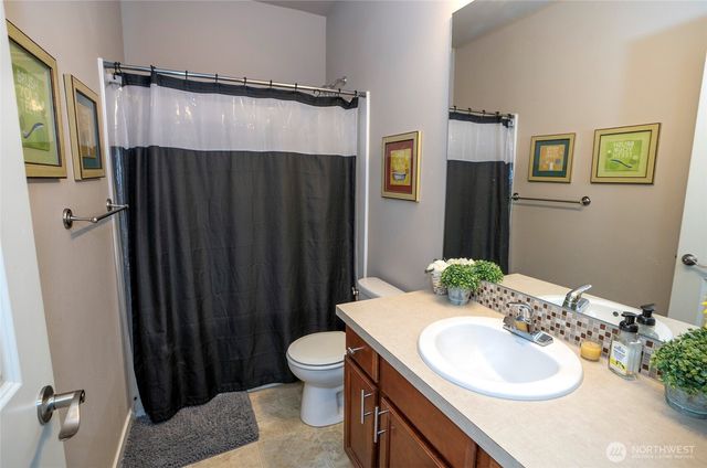 8129 152nd Street Ct E, Puyallup, WA 98375