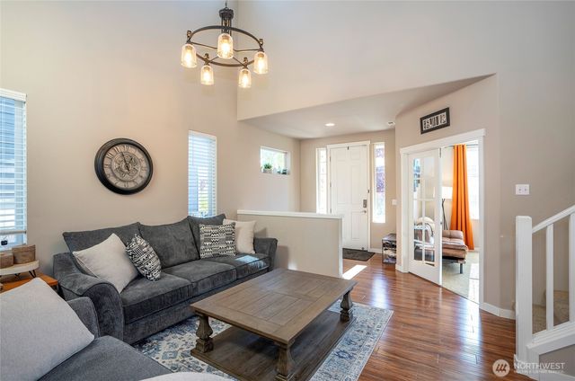 8129 152nd Street Ct E, Puyallup, WA 98375