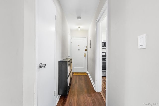 320 S Broadway R5, Tarrytown, NY 10591