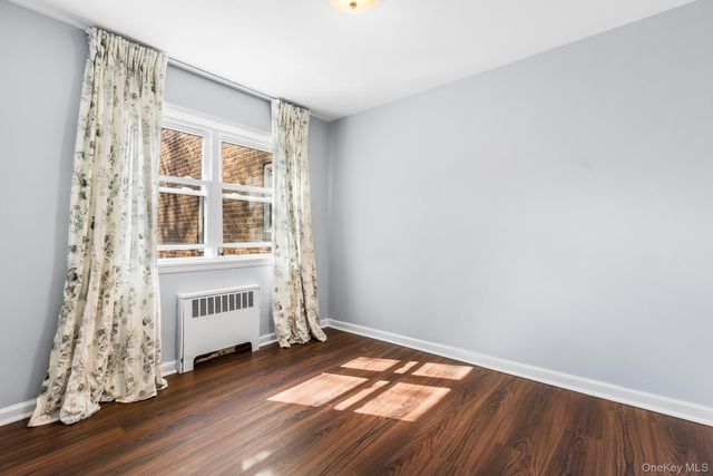 320 S Broadway R5, Tarrytown, NY 10591