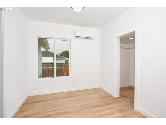 4930 Se 59th Ave, Portland, OR 97206