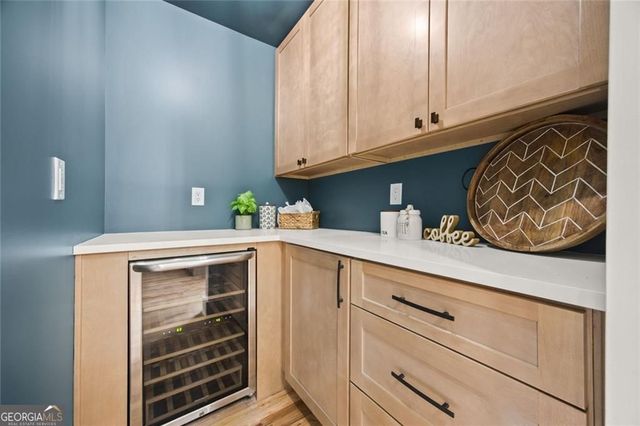 2433 Helmsdale NE, Atlanta, GA 30345