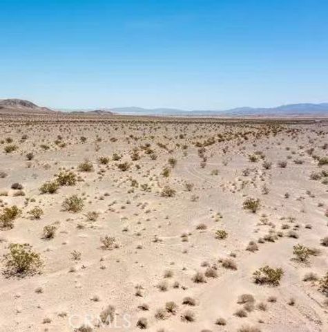 12 VIC AVE M12 DIVISION ST, Palmdale, CA 93550