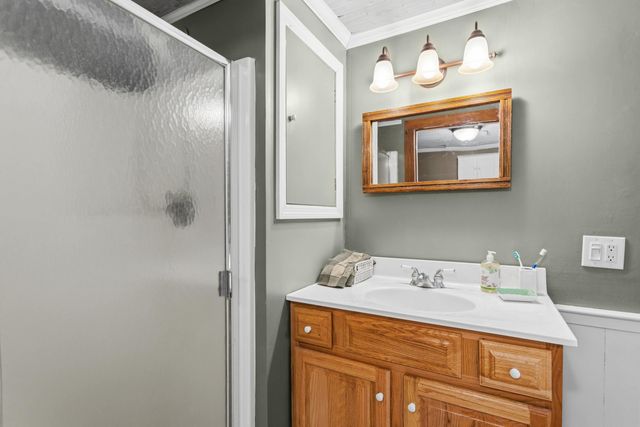 73 Clark Mill Road, Weare, NH 03281