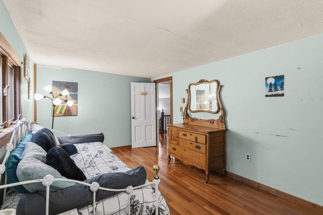 73 Clark Mill Road, Weare, NH 03281