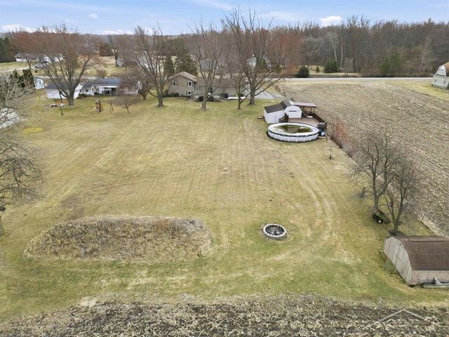 2258 S Nine Mile Road, Beaver Twp, MI 48631