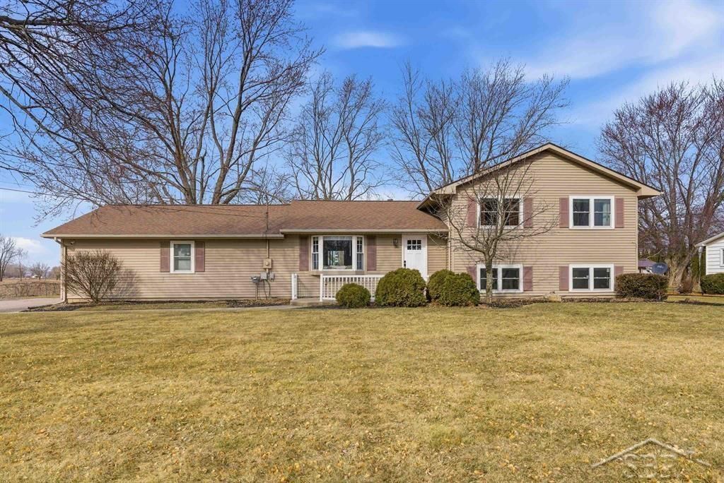 2258 S Nine Mile Road, Beaver Twp, MI 48631