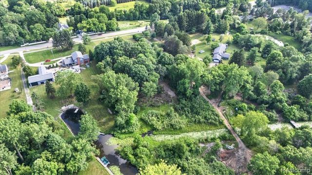 00000 Drahner, Oxford, MI 48371