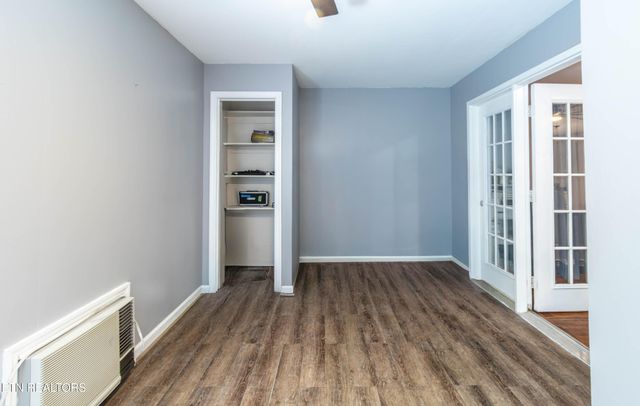 10468 Laura Lee Lane, Knoxville, TN 37922