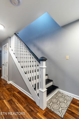 10468 Laura Lee Lane, Knoxville, TN 37922