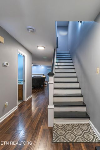 10468 Laura Lee Lane, Knoxville, TN 37922