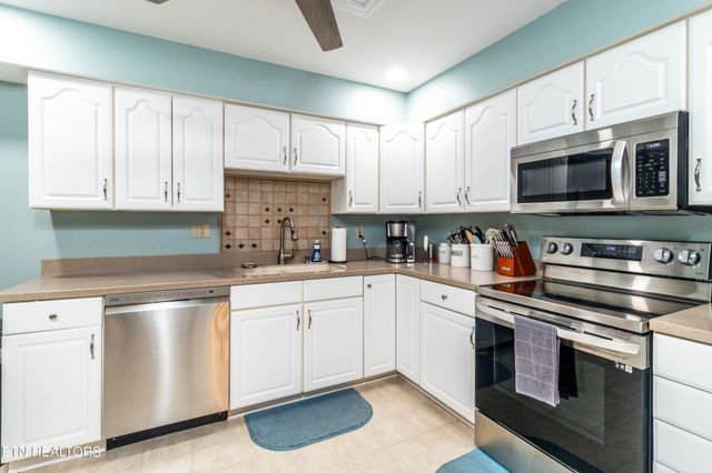 10468 Laura Lee Lane, Knoxville, TN 37922