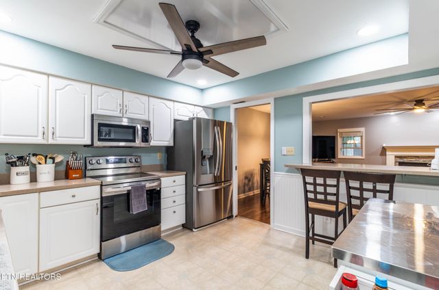 10468 Laura Lee Lane, Knoxville, TN 37922