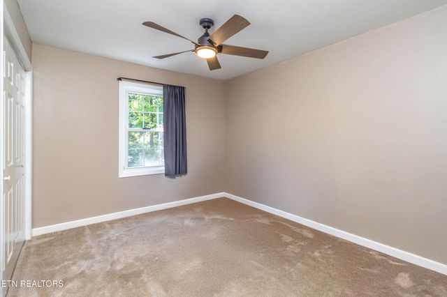 10468 Laura Lee Lane, Knoxville, TN 37922